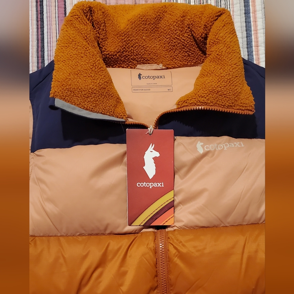 Cotopaxi Women's Vest